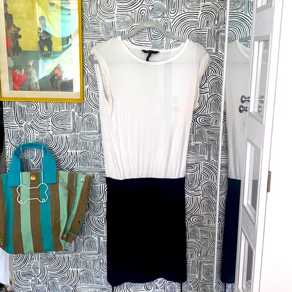 BCBG mini dress with bandage bottom - Picture 1 of 4